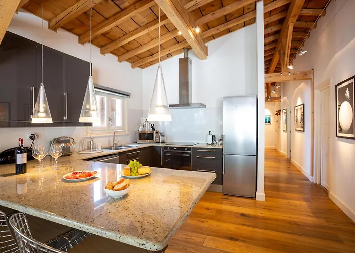 Апартаменты Le Bartavel - Year *